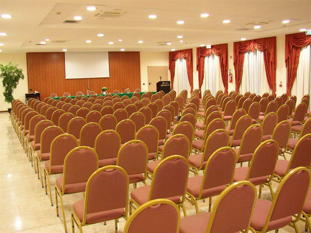 Hotel Executive Meeting&Events Udine Exterior foto